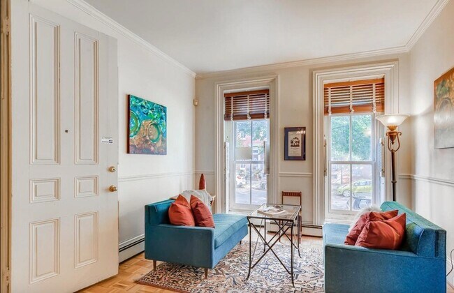 Foto del edificio - 1421 Hollins St