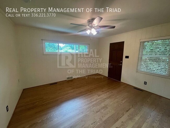 Building Photo - 3 Bedroom, 2 Bath Single Family Home in Ar...