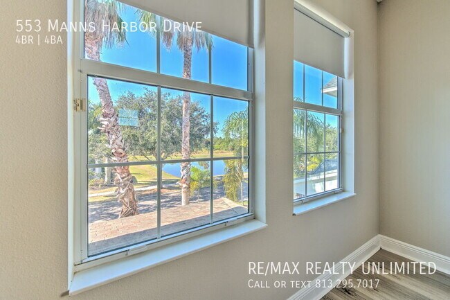 Foto del edificio - 553 Manns Harbor Dr