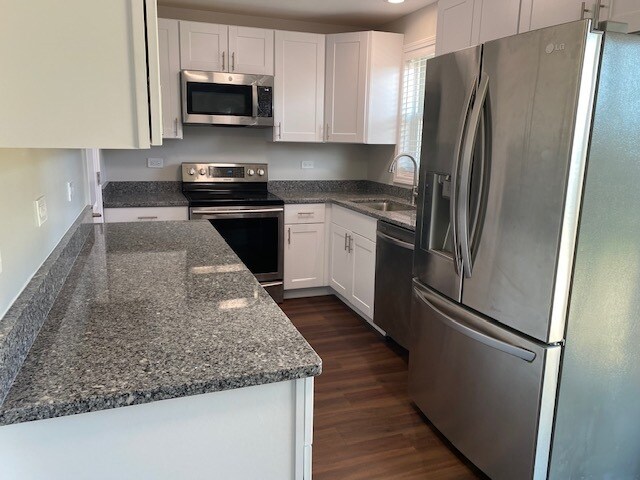 Foto del edificio - 2411 Red Bud Ln