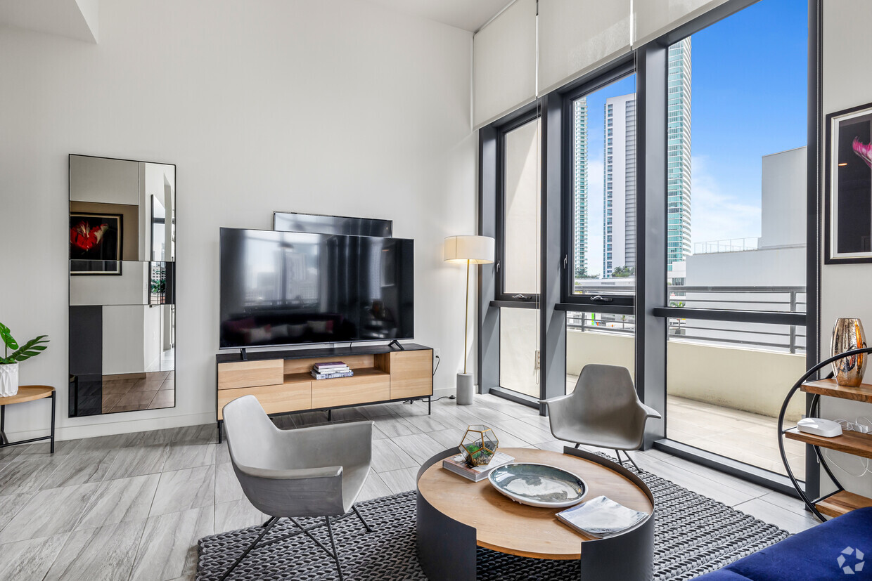 Caoba Miami Worldcenter, 698 NE 1st Avenue, Miami, Downtown Miami, Furnished Apartments