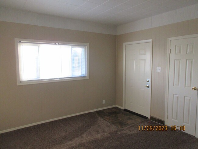 Foto del edificio - 3235 S Harrison St