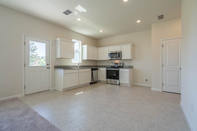 Building Photo - 2024 Cades Cv Wy