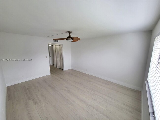 Building Photo - 0 Racquet Club Rd