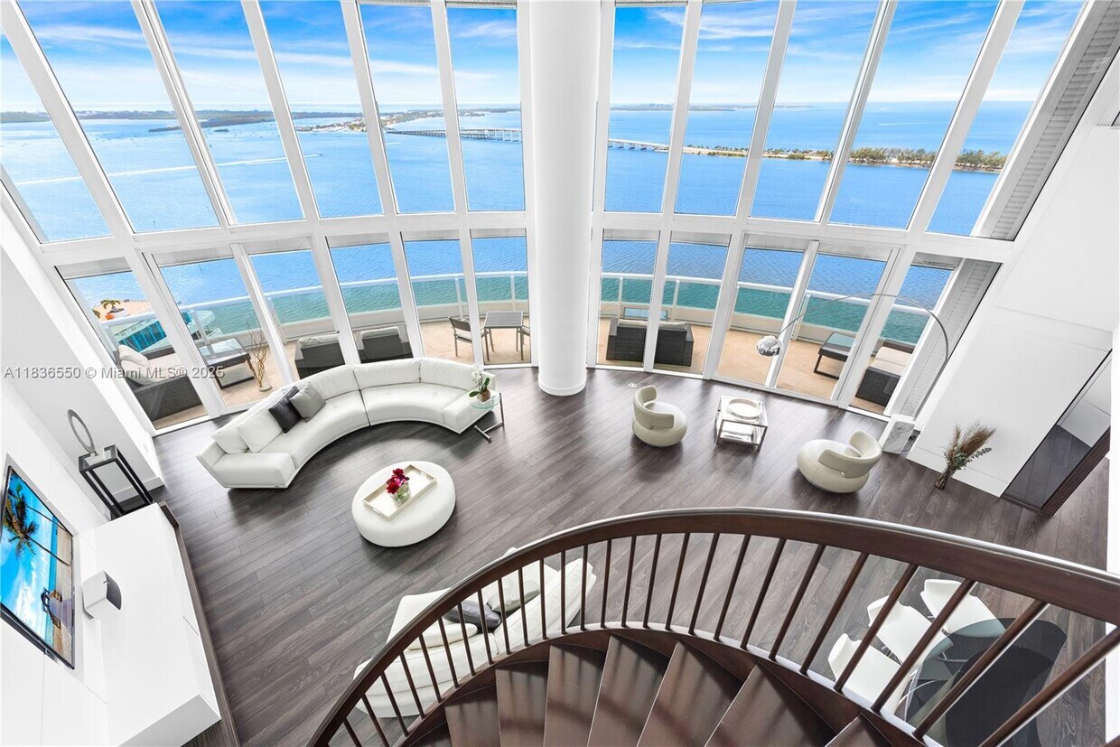 Foto principal - 1643 Brickell Ave