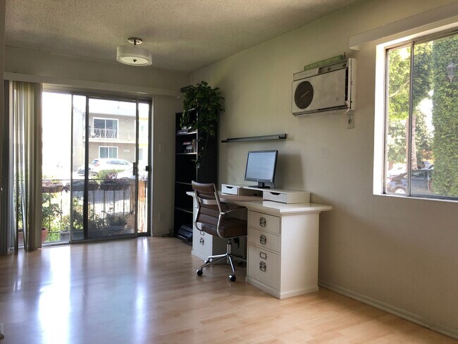 área de comedor - 3741 Westwodl blvd