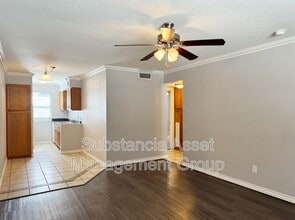 Building Photo - 1429 NW 24th St