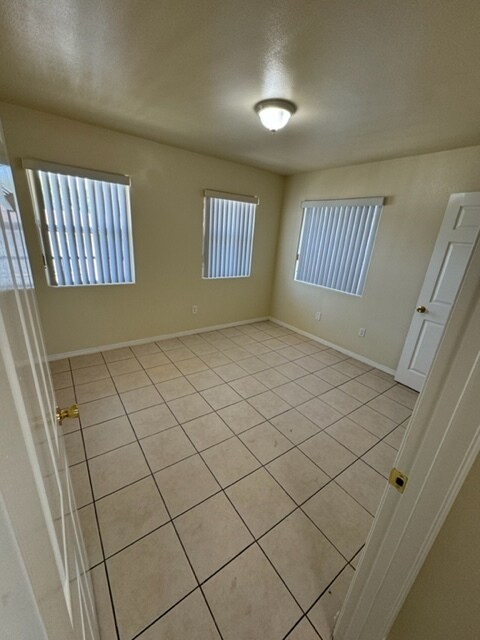 Foto del edificio - 102, 104, 108 E 85th Street