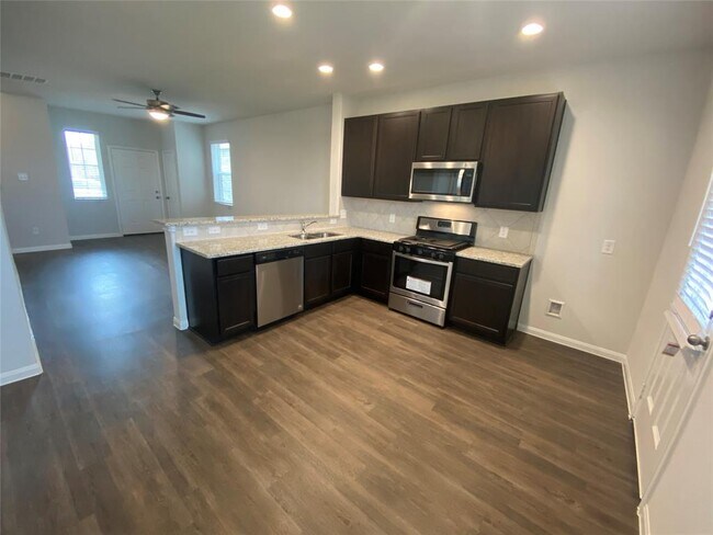 Building Photo - 24902 Signorelli Way
