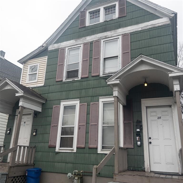 Primary Photo - 4 Truesdell St