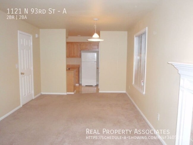 Building Photo - 1121 N 93rd St