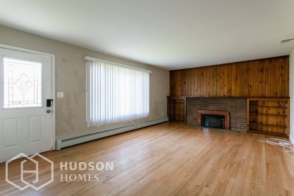 Foto del edificio - 21 Degarmo Hills Rd