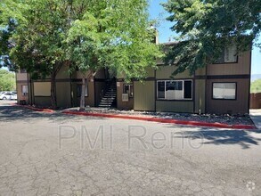 Building Photo - 2100 Highview Ct