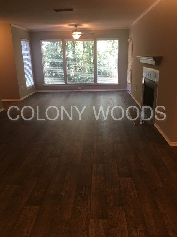 Building Photo - 7112 Colony Park Dr