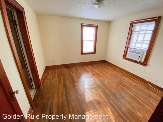 Foto del edificio - 1 br, 1 bath House - 405 E 10th Ave