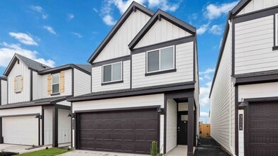 Building Photo - 12323 Basilwood Dr