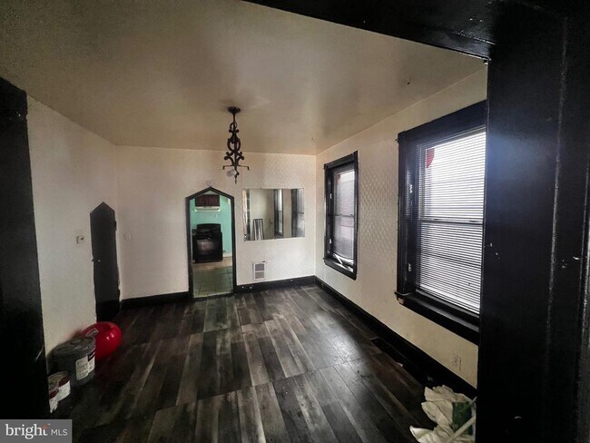 Foto del edificio - 7120 Greenway Ave