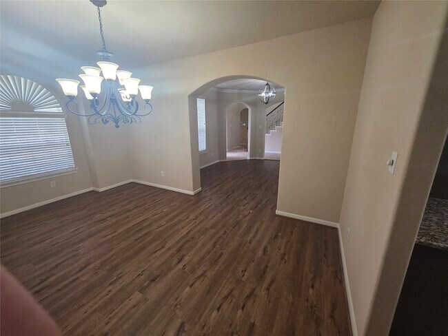 Foto del edificio - 2520 Garnetfield Ln