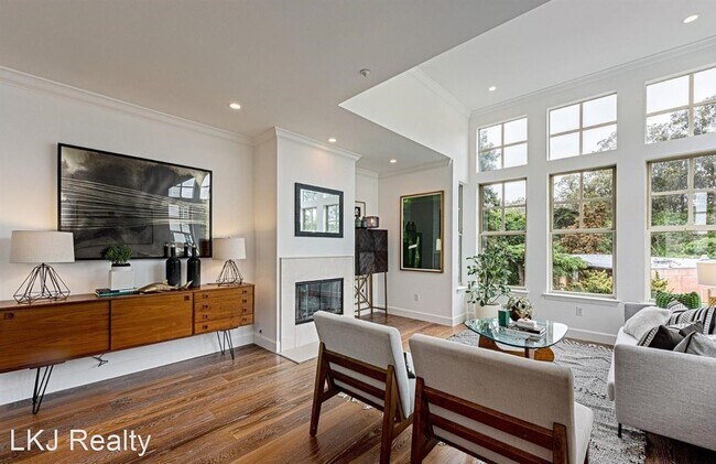 Foto del edificio - 2 br, 2 bath House - 2198 Fell Street Unit 6