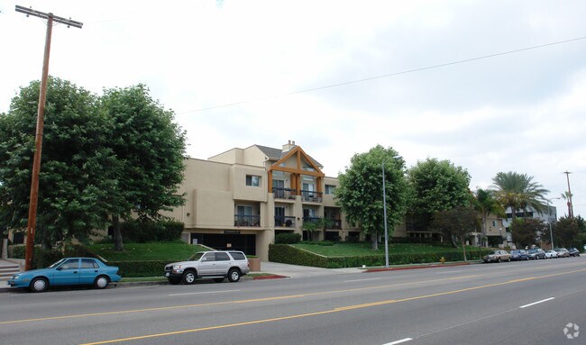 Building Photo - The Village