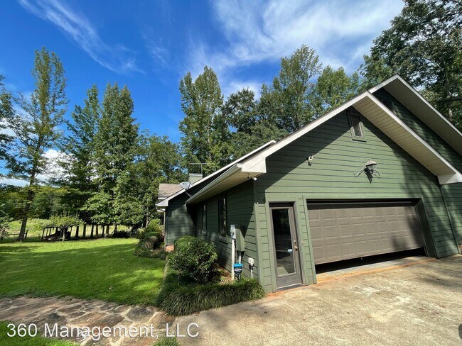 Foto del edificio - 3 br, 2 bath House - 280 Ensminger Rd