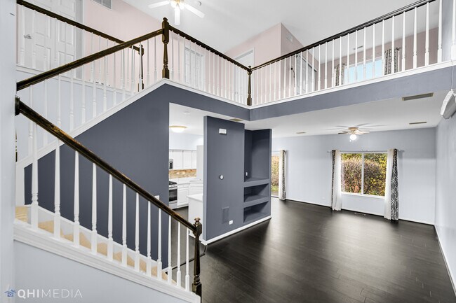 Building Photo - 1065 Woodview Ct