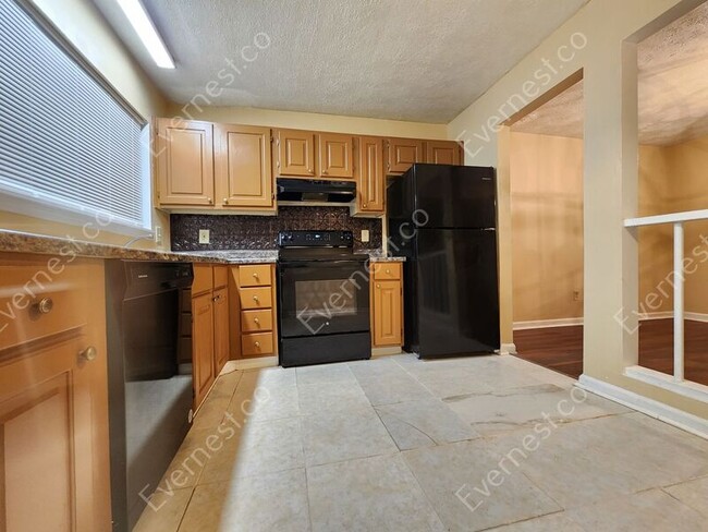Foto del edificio - 3575 Oakvale Rd