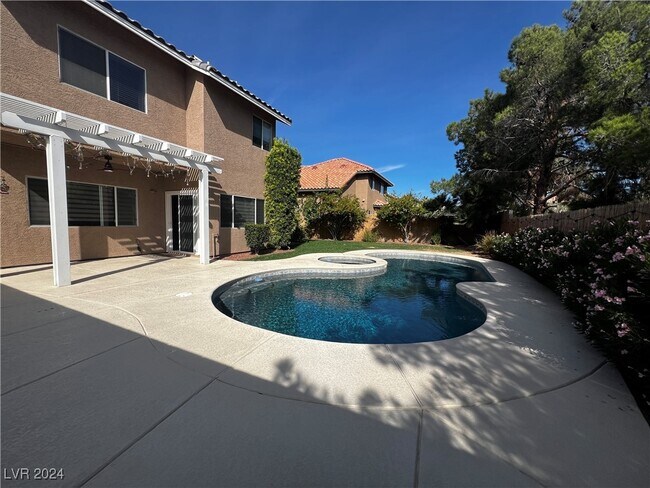 Building Photo - 3624 Soothing Surf Dr