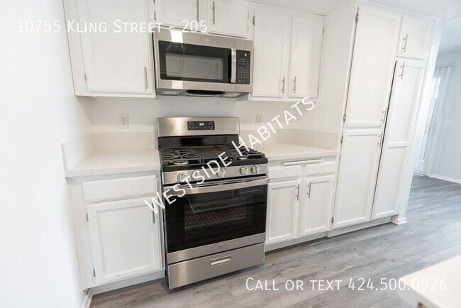 Foto del edificio - 10755 Kling St