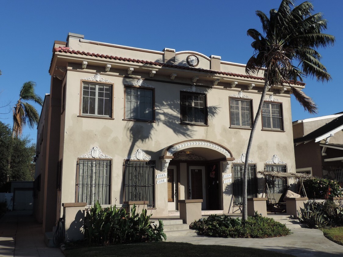 Foto principal - 2110 4th Ave