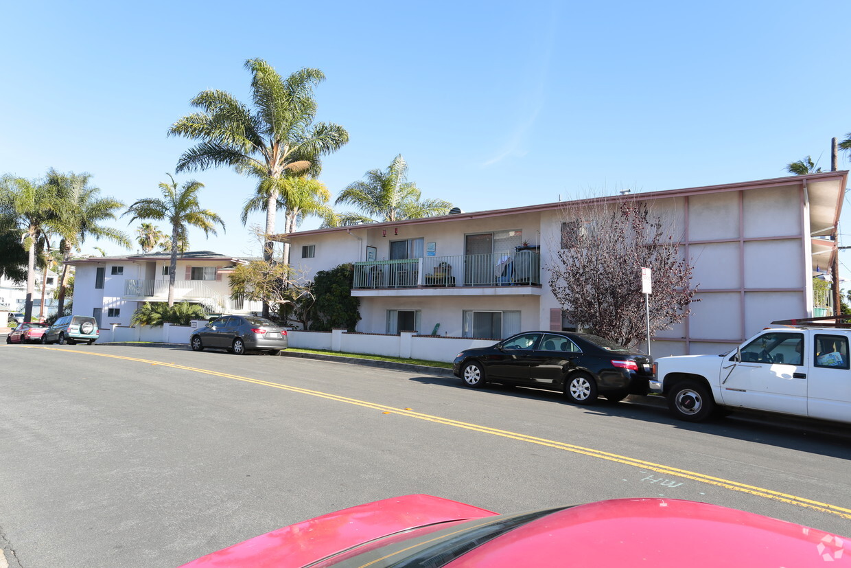 Primary Photo - Casa Granada(NO UNITS AVAILABLE)