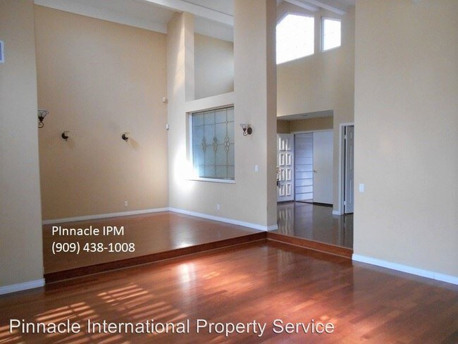 Building Photo - 4 br, 2 bath House - 2016 Peaceful Hills Rd.
