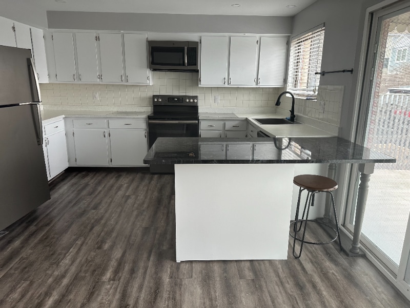 275 North End Blvd, Salisbury, MA 01952 Townhome Rentals in Salisbury