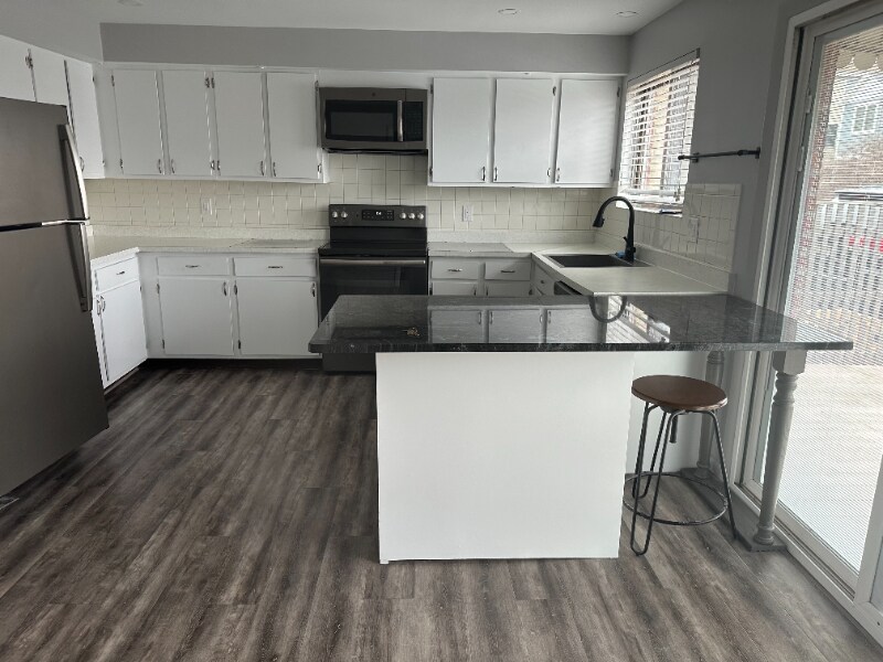 275 North End Blvd, Salisbury, MA 01952 Townhome Rentals in Salisbury