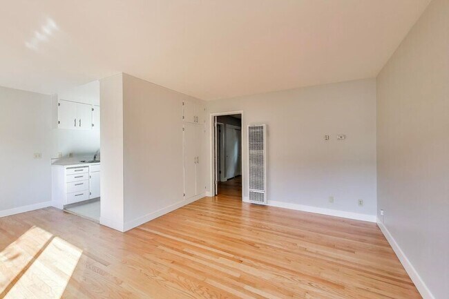 Foto del edificio - 271-281 Curtner-279