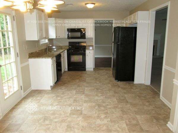 Foto del edificio - 3461 Glen Summit Ln