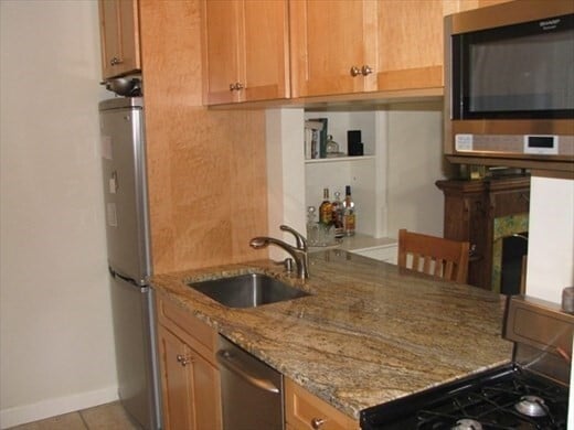 Building Photo - 302 Commonwealth Ave