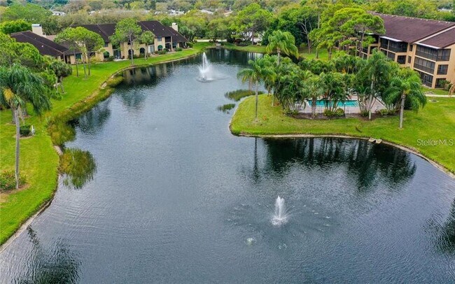 Foto del edificio - 5652 Ashton Lake Dr