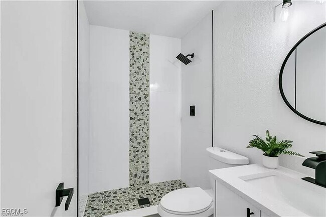 Foto del edificio - 1675 Temple Terrace