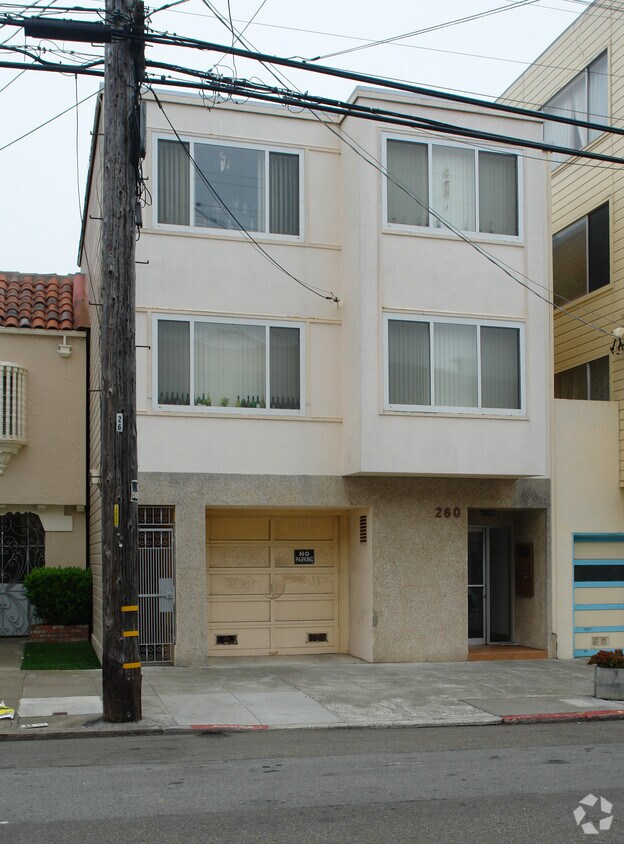 Building Photo - 260 26th Ave