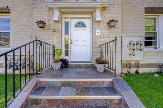 Photo - 303 Seaton Pl NE Apartment