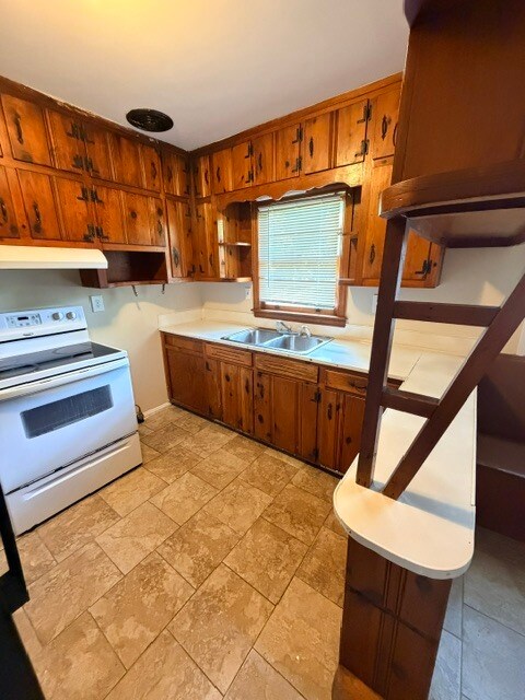 Building Photo - 2794 Glenvalley Dr
