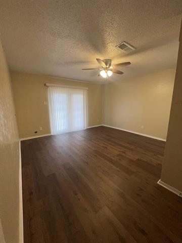 Foto del edificio - 324 Rita Dr