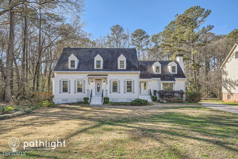 Primary Photo - 5 br, 3.5 bath House - 2987 Moorings Parkw...