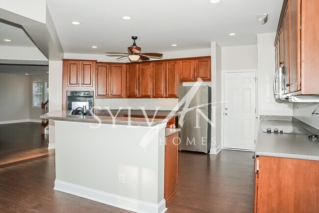 Building Photo - You deserve a Higher Quality of Living.Lux...