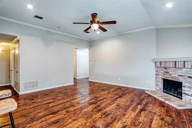 Building Photo - 707 Overton Dr