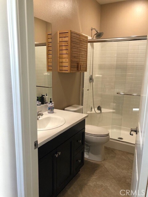 Foto del edificio - 24726 Satinwood Ln