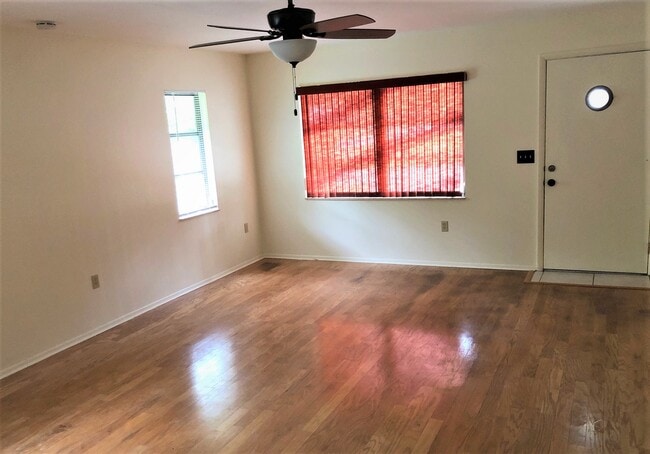 Building Photo - 2387 Datura St