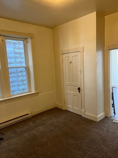 Building Photo - 419 S Potomac St