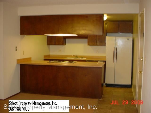 Building Photo - 8105 Deseret Ave